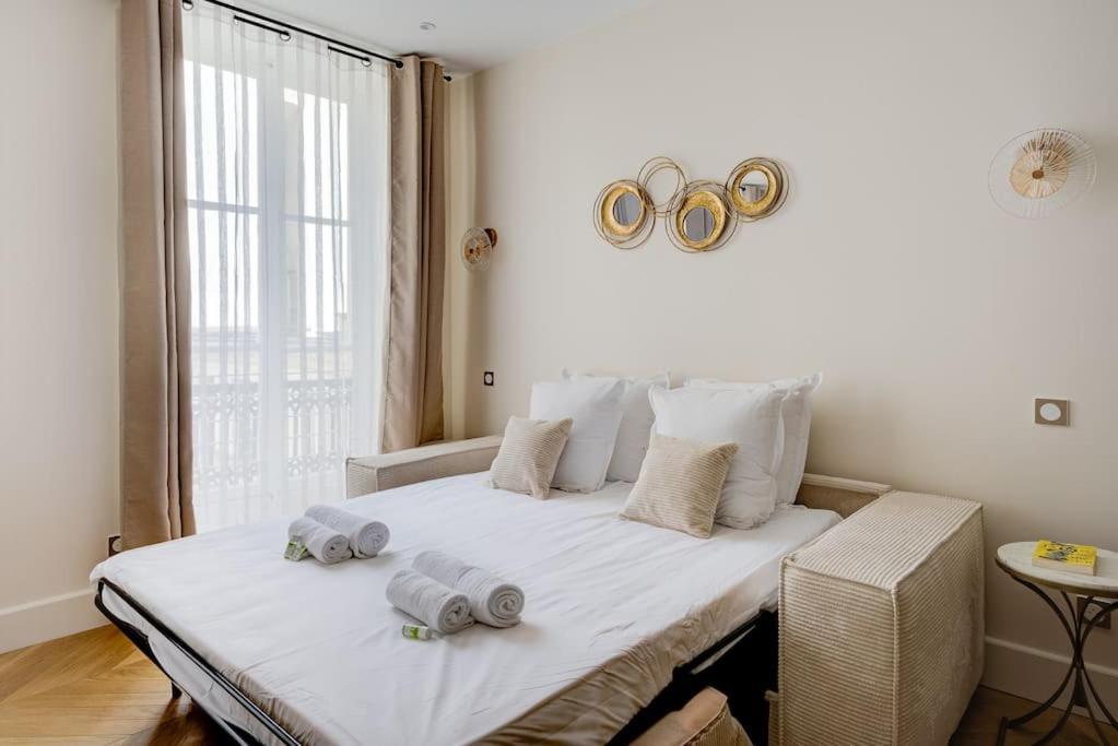Apartment Stunning Family Flat - Grands Boulevards - With Ac