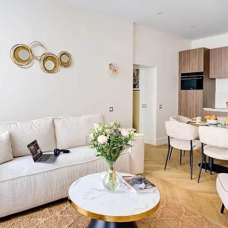 Stunning Family Flat - Grands Boulevards - With Ac Paris Exterior photo
