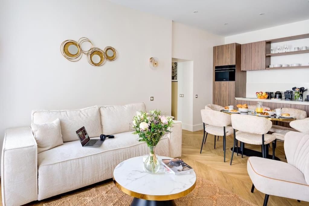 Stunning Family Flat - Grands Boulevards - With Ac Appartement *